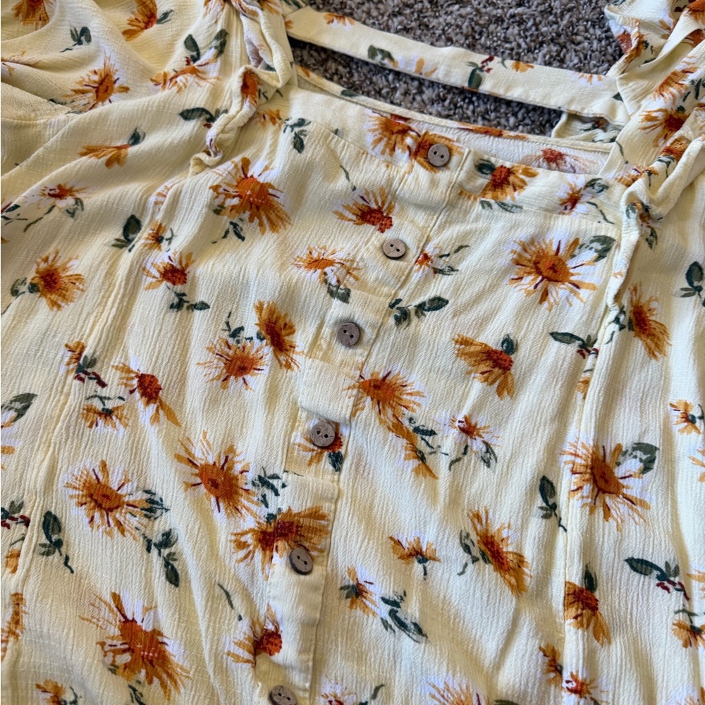 Maurices Cream Button-Front Floral Square-Neck Top - Picture 3 of 6